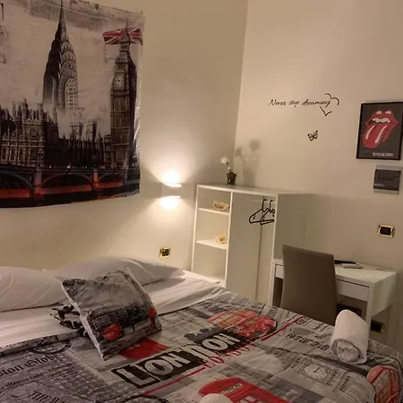 Alessandro Poerio Hotel Neapol