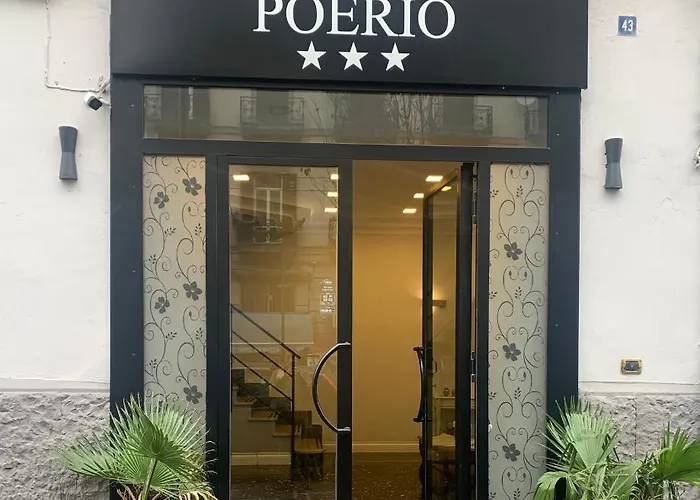 Alessandro Poerio ホテル