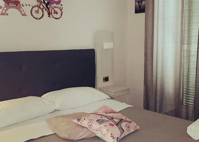 Alessandro Poerio ホテル 3*