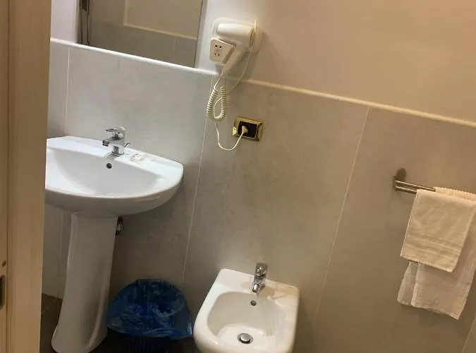 Alessandro Poerio Hotel Neapol